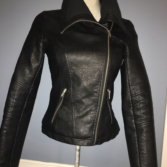NOISY MAY Women’s Faux Leather Motorcycle Jacket - Picture 2 of 11